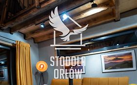 Stodoła Orłów - Domek loftowy na wyłączność z tarasem i zadaszonym klimatycznym jacuzzi